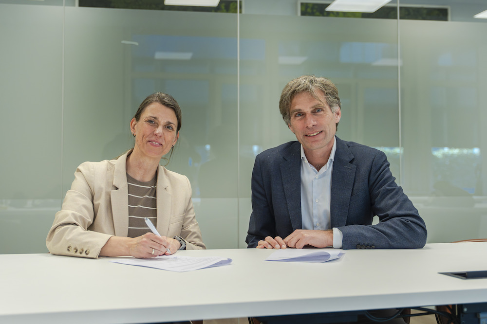 Wethouder Tanja de Jonge en Hendrik van de Vijver